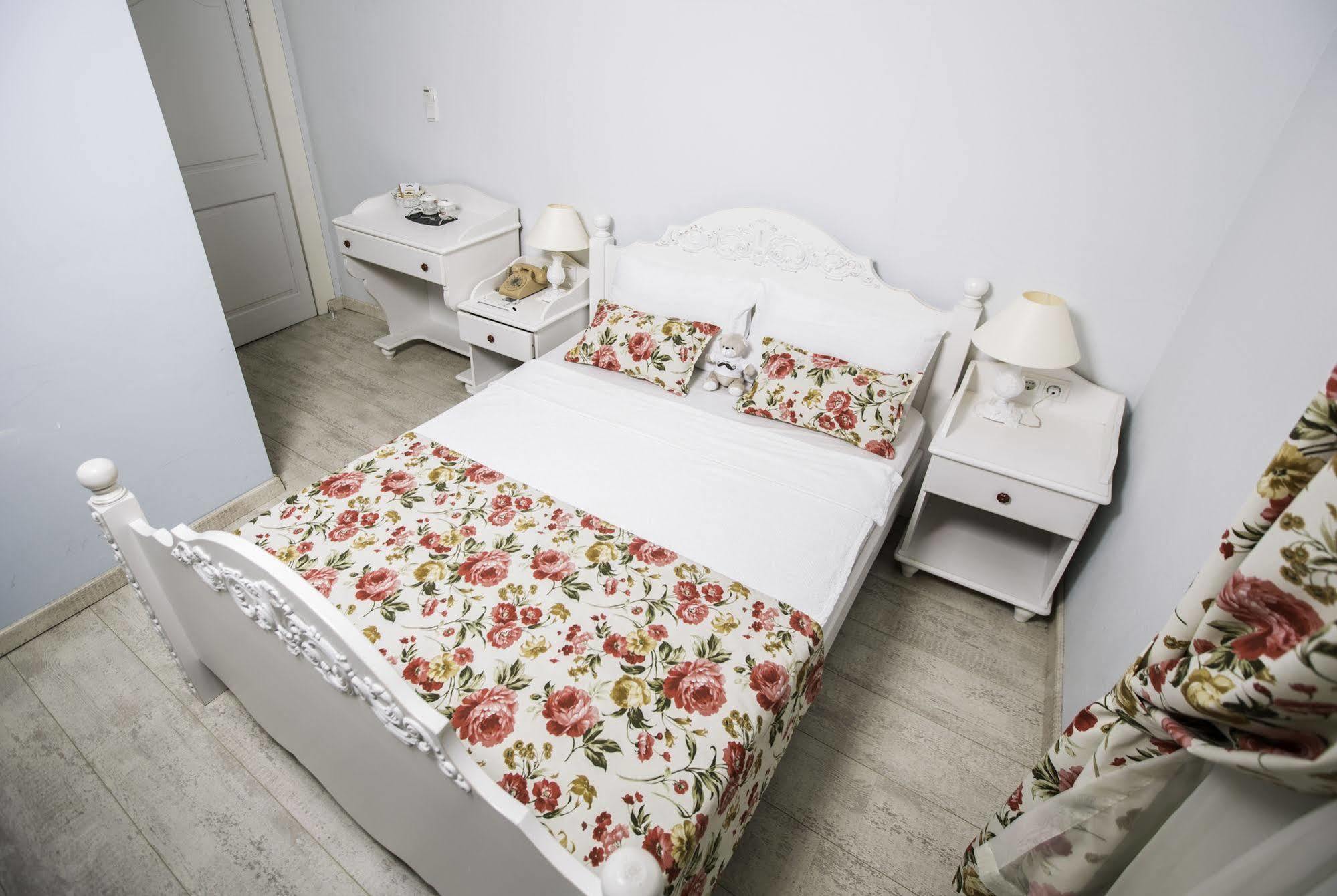 The White Hotel Αλακάτι Εξωτερικό φωτογραφία