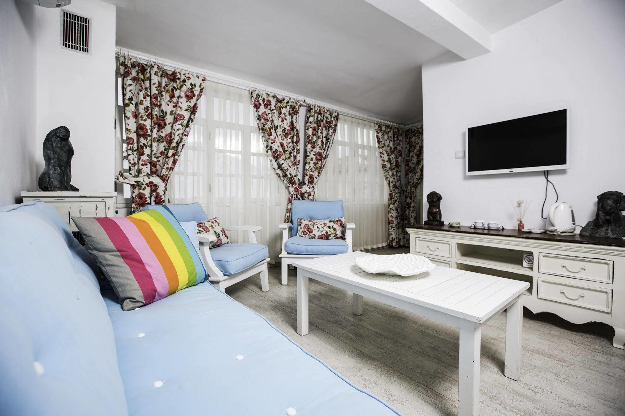 The White Hotel Αλακάτι Εξωτερικό φωτογραφία